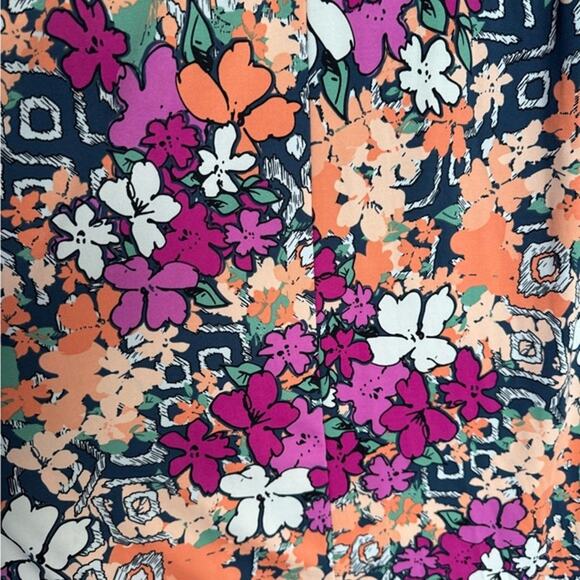 Effortlessly fun & flattering – your go-to LuLaRoe maxi for any occasion! - Picture 5 of 5